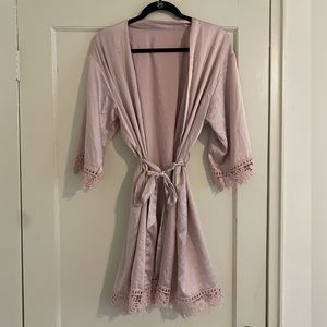 XL blush robe. Worn once as a bridesmaid.
